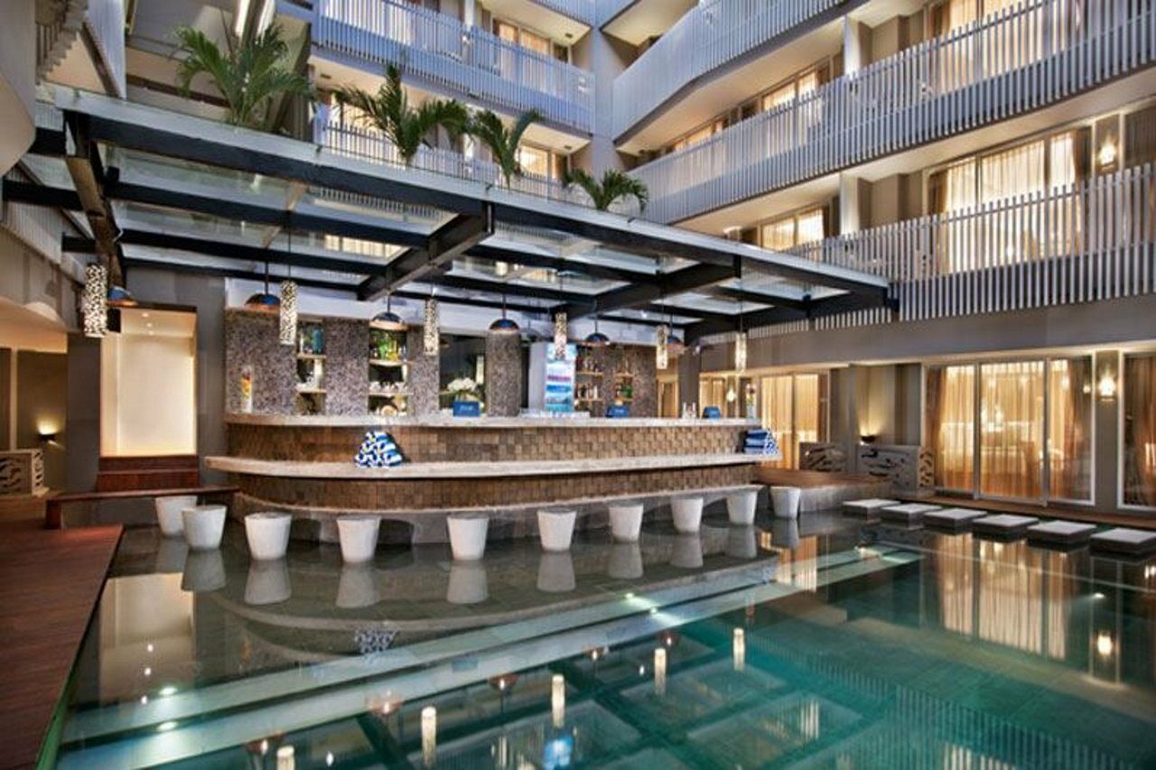 Ramada By Wyndham Bali Sunset Road Kuta Hotel Seminyak Exterior foto